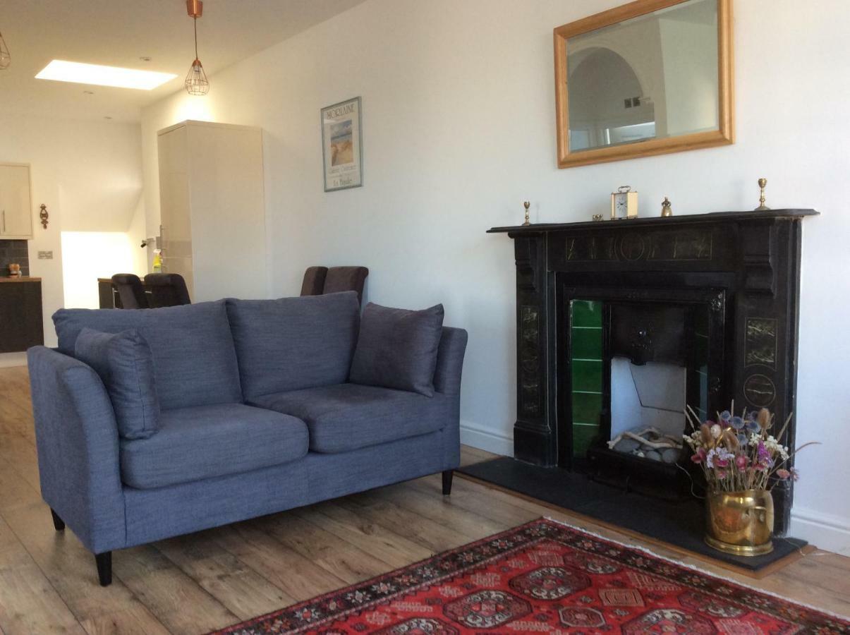 2 Yr Hen Fanc Lejlighed Aberaeron Eksteriør billede